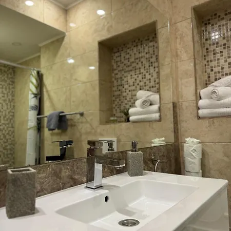 Apartment Ada's Luxury Apartament&studio - Old Brasov