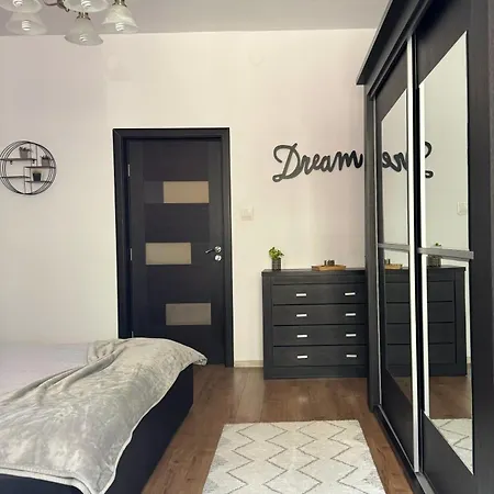 Apartment Ada's Luxury Apartament&studio - Old