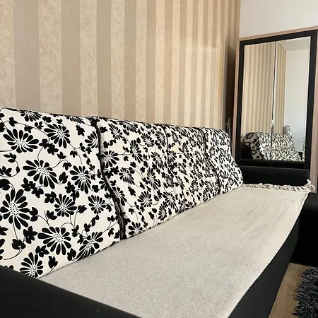 Ada's Luxury Apartament&studio - Old Brasov